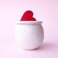 Stored Love – Handgemachte Herz-Schmuckschatulle aus lufthärtendem Ton & Glas