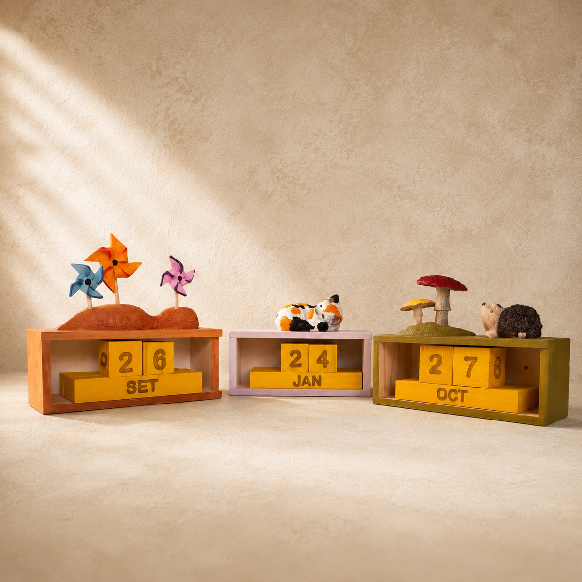 Handmade Wooden Perpetual Calendar, Manual Desk Calendar