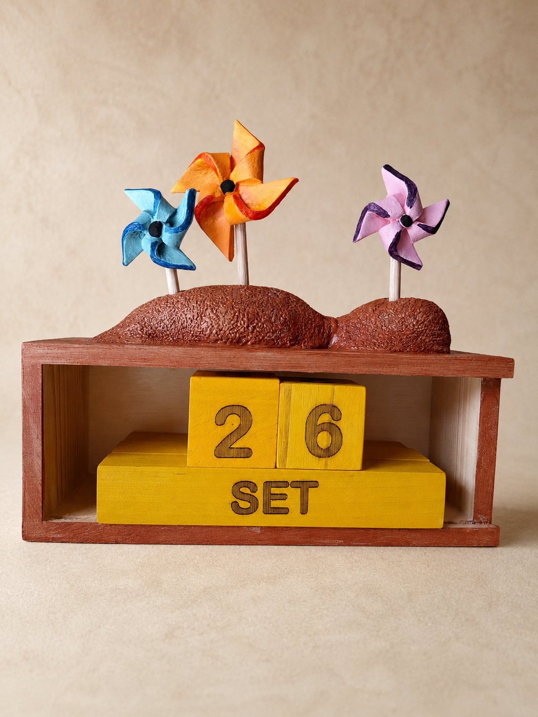 Handmade Wooden Perpetual Calendar, Manual Desk Calendar