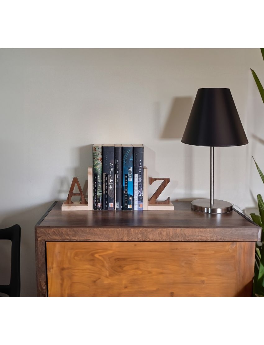 Suporte de livros “Z de Zelo”