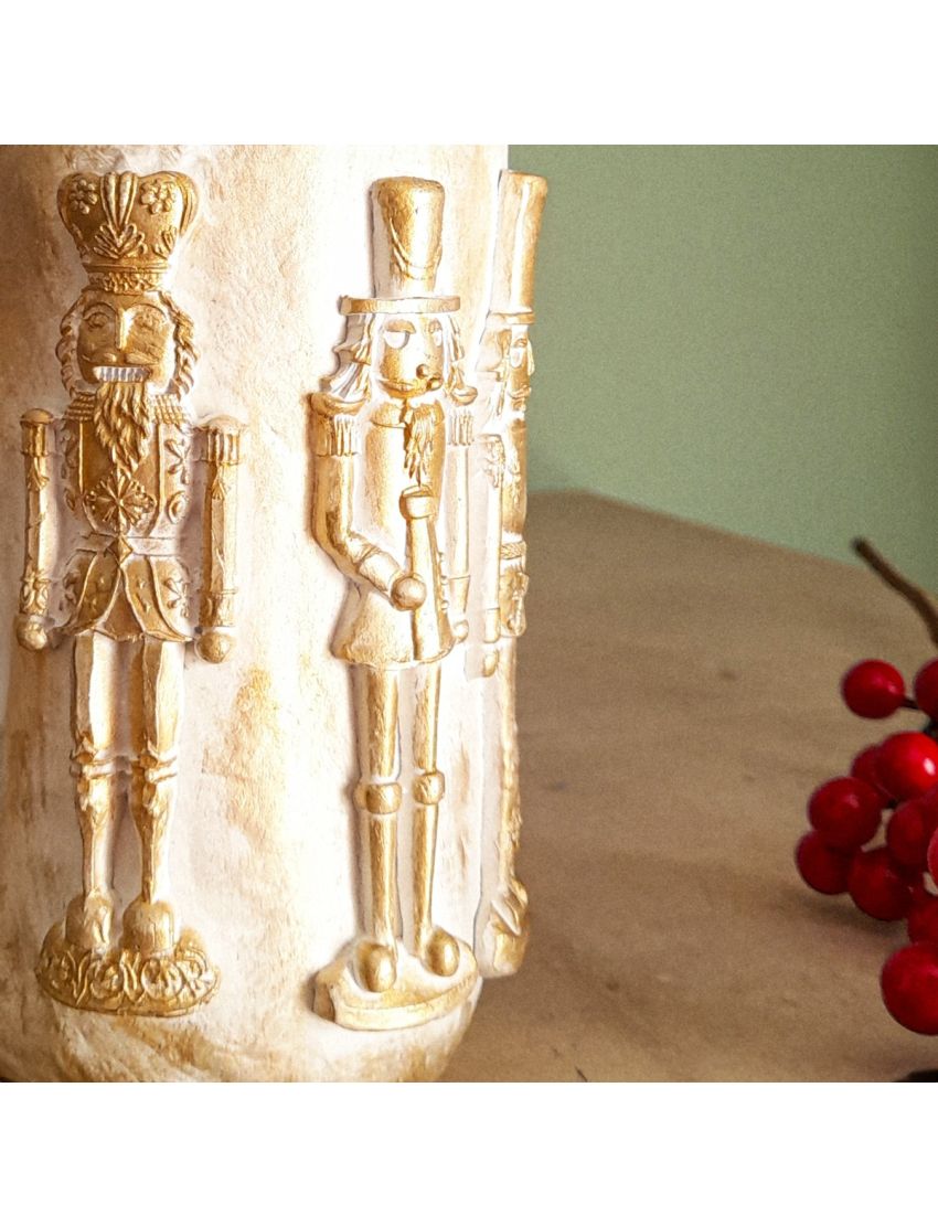 Jarra “Quebra-Nozes”